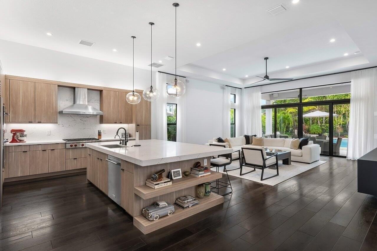 9109 Fiano Pl - Photo 5 of 24