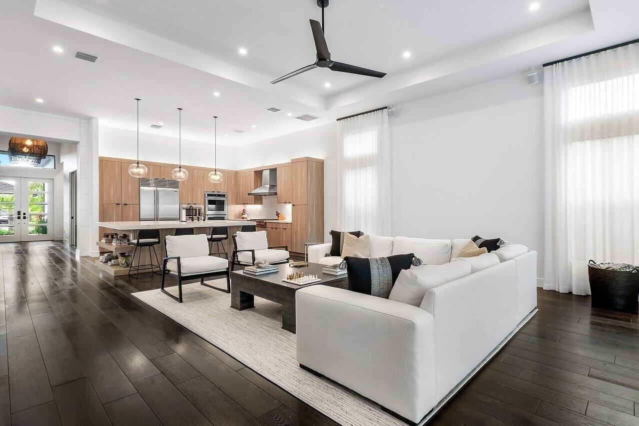 9109 Fiano Pl - Photo 7 of 24