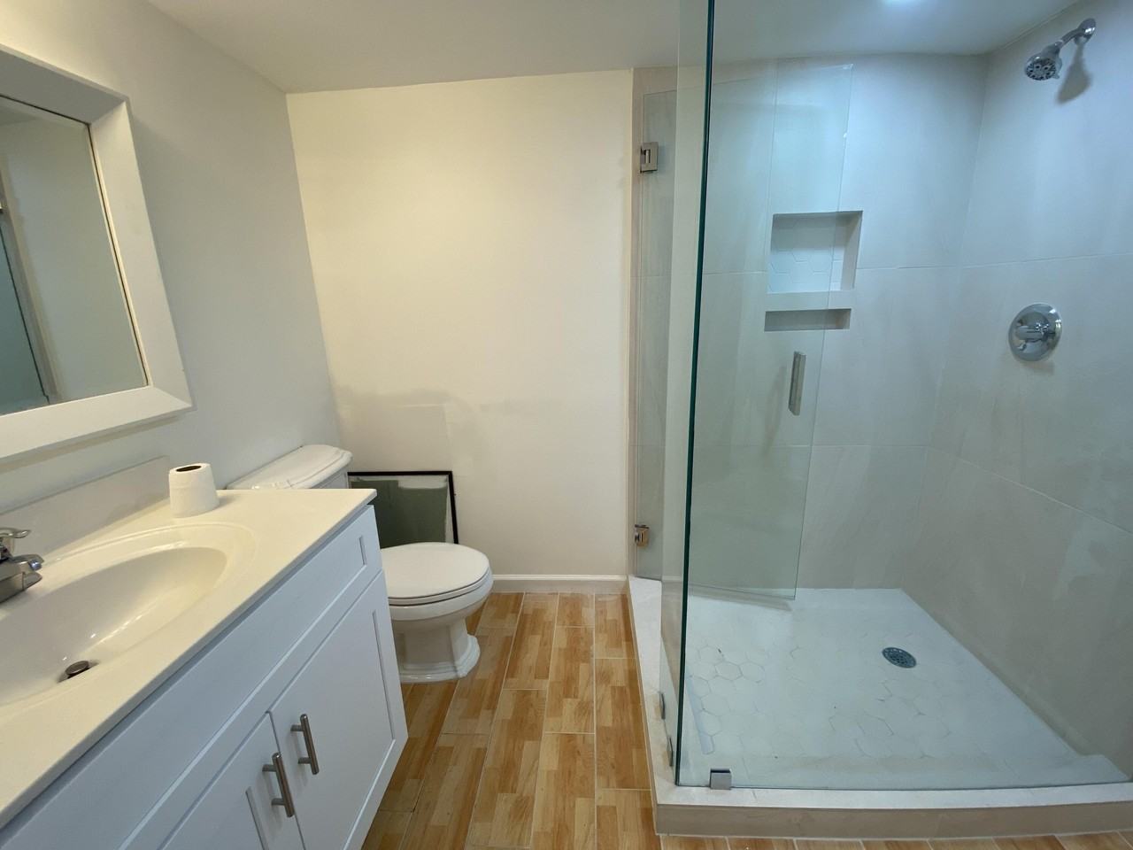 250 Sw 7th St #13 - Photo 7 of 10