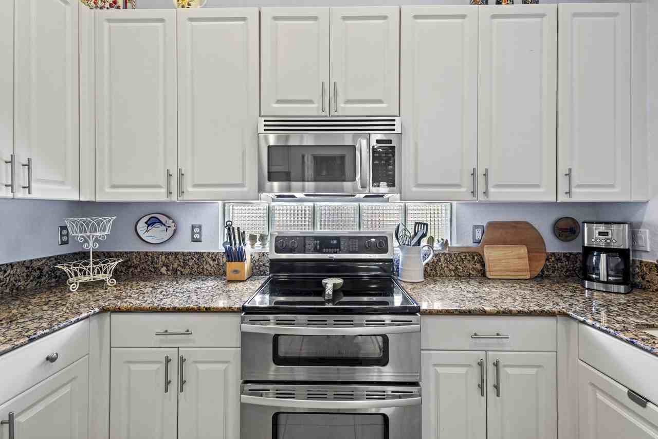 7085 Se Cricket Ct - Photo 6 of 39