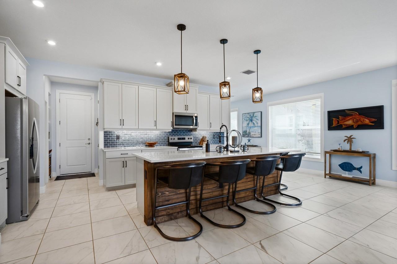 3524 Nw Solange Ct - Photo 6 of 30