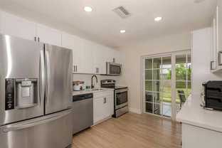 1449 Se 4th Ave #1449 - Photo 1 of 1
