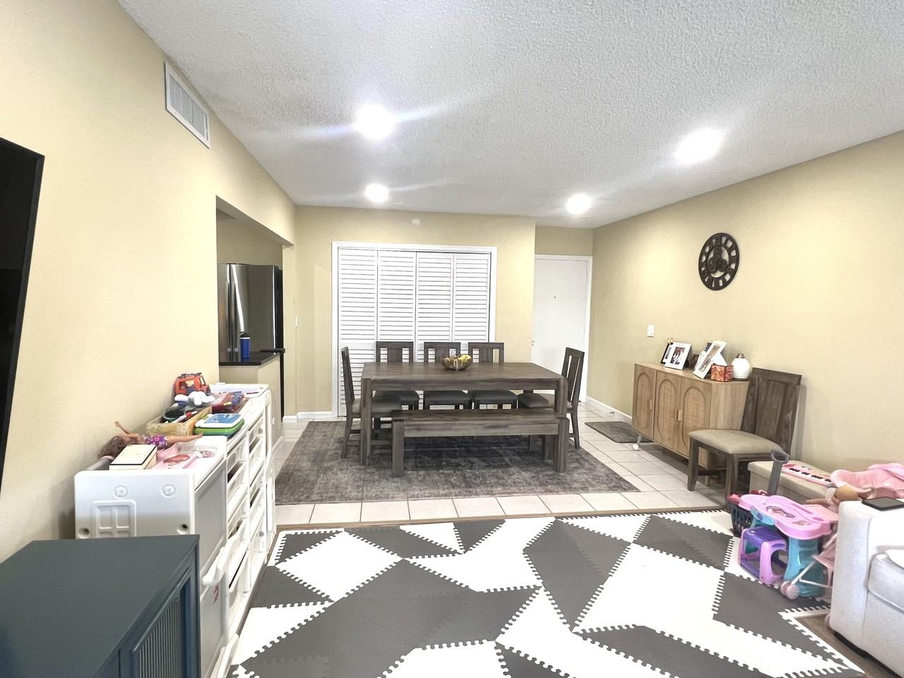 2211 Ne 67th St #1124 - Photo 2 of 30