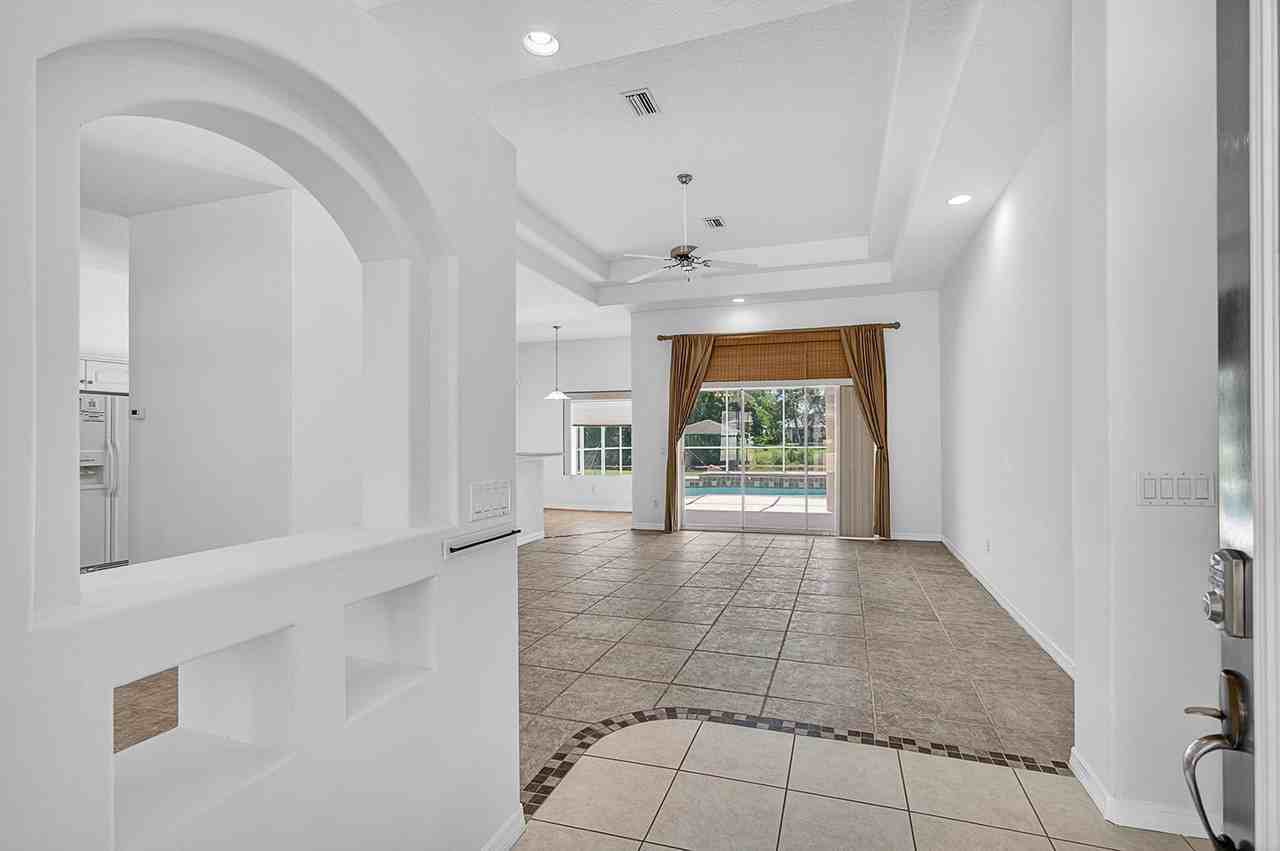 139 Boulder Rock Dr - Photo 3 of 42