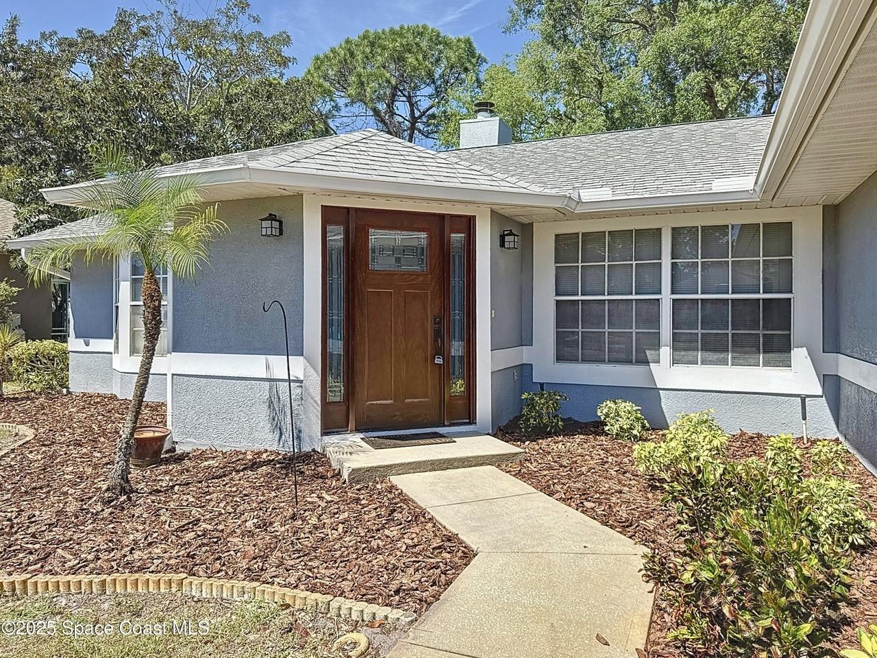 101 Cove Loop Dr - Photo 2 of 26