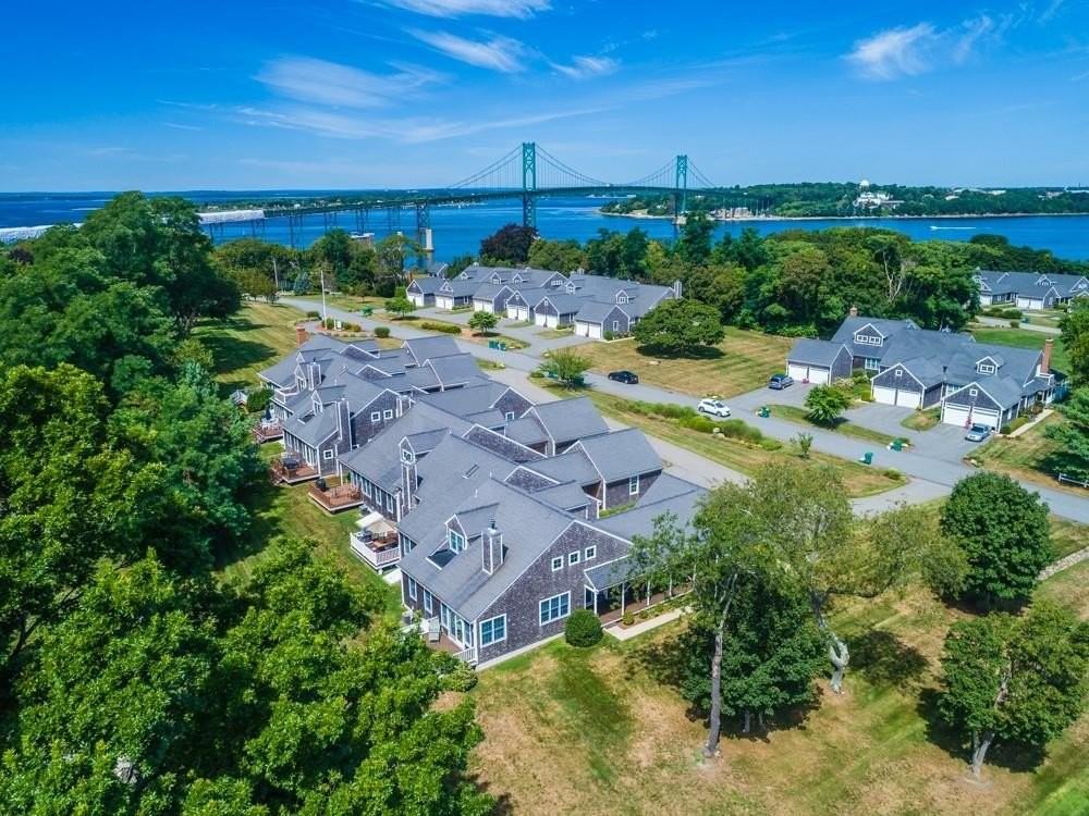 243 Ferry Landing Cir #12B - Photo 3 of 8