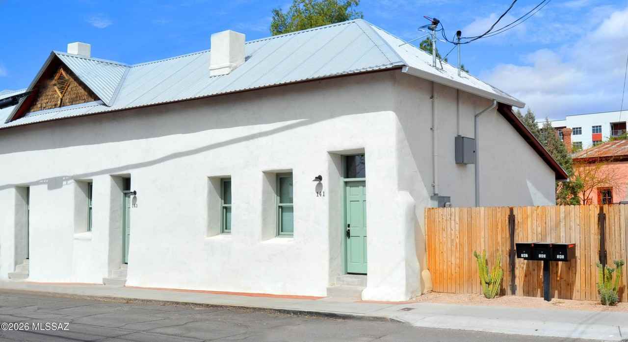 143 W Simpson St - Photo 3 of 22