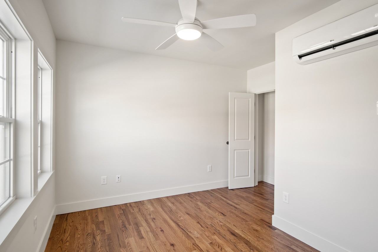 2733 E Magnolia Ave #204 - Photo 5 of 13