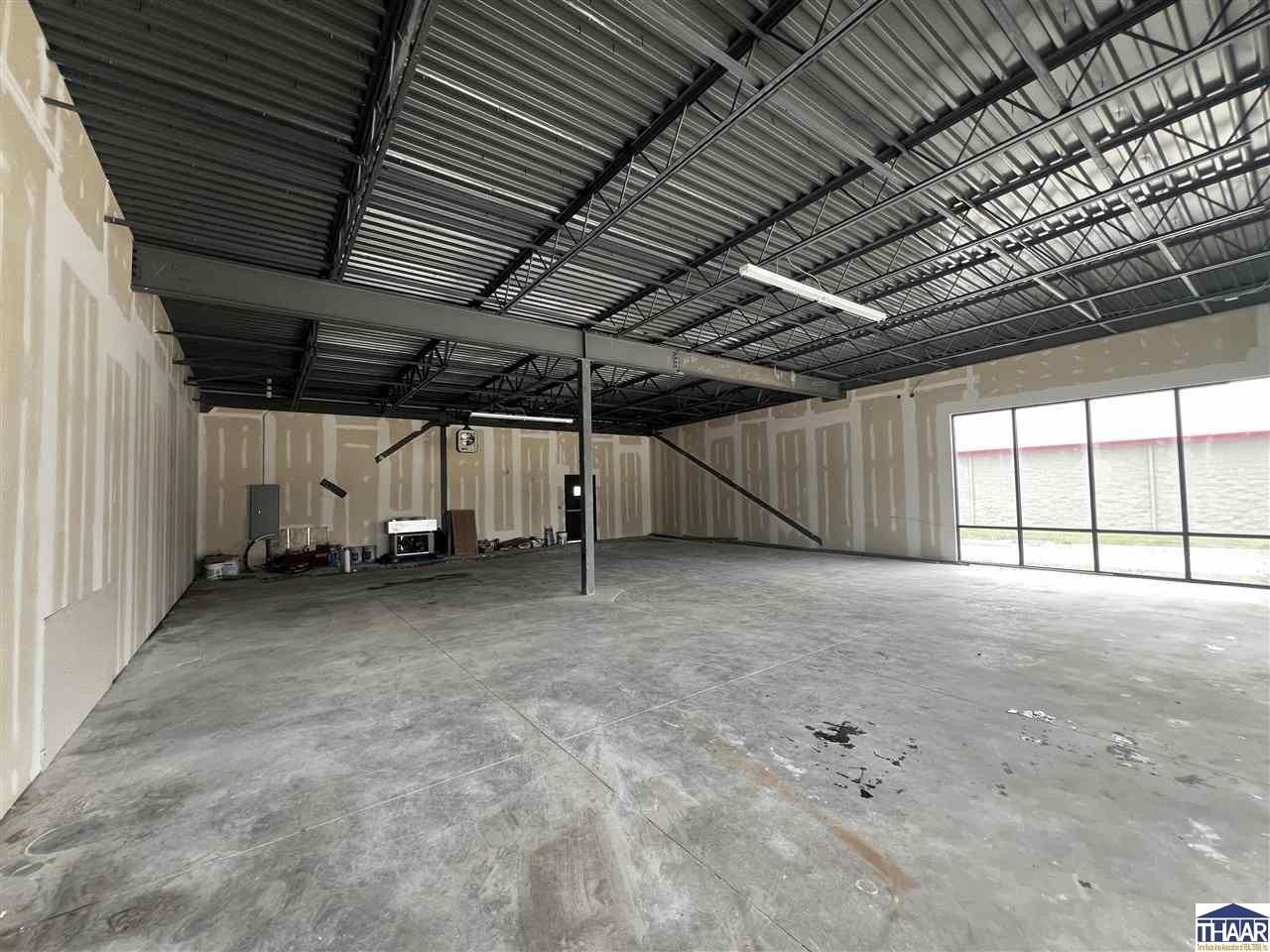 637 E National Ave - Photo 3 of 5