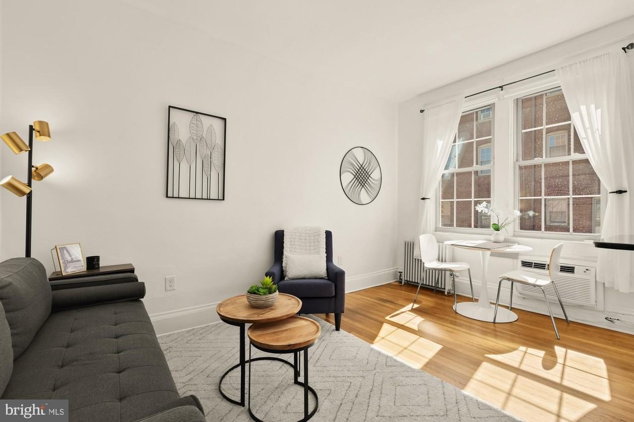 3022 Wisconsin Ave Nw #208