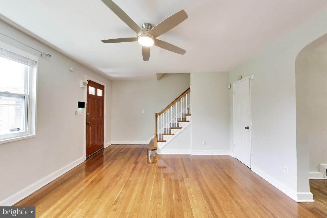 640 Chesapeake St Se - Photo 3 of 24