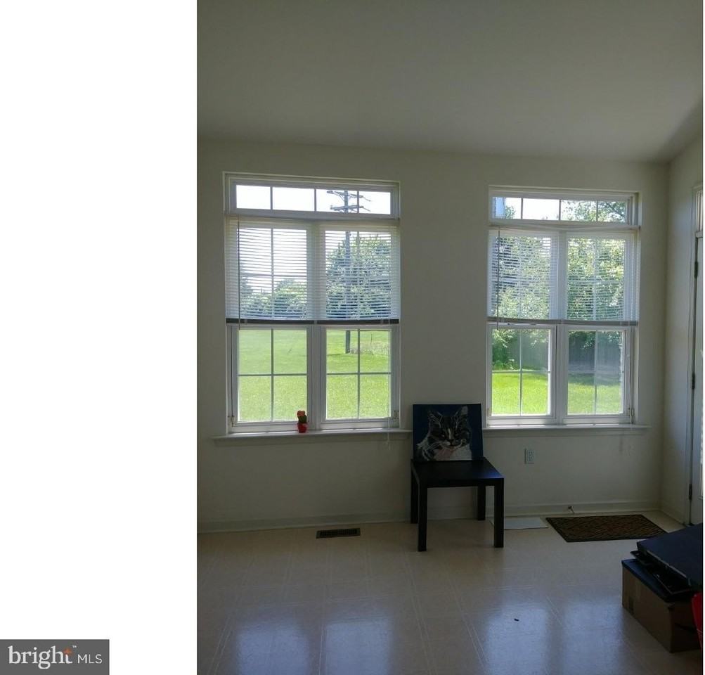 121 Greens Branch Ln - Photo 4 of 50
