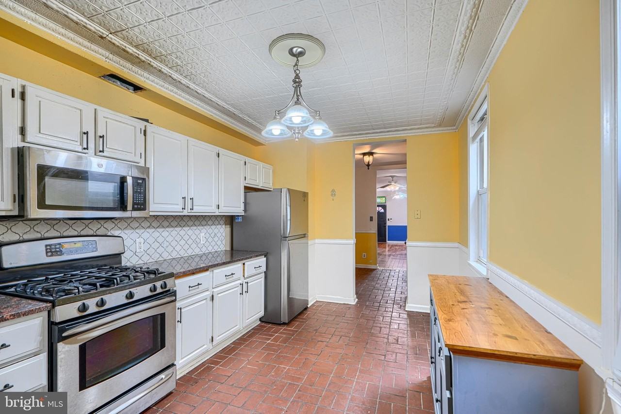 1419 Battery Ave - Photo 7 of 27