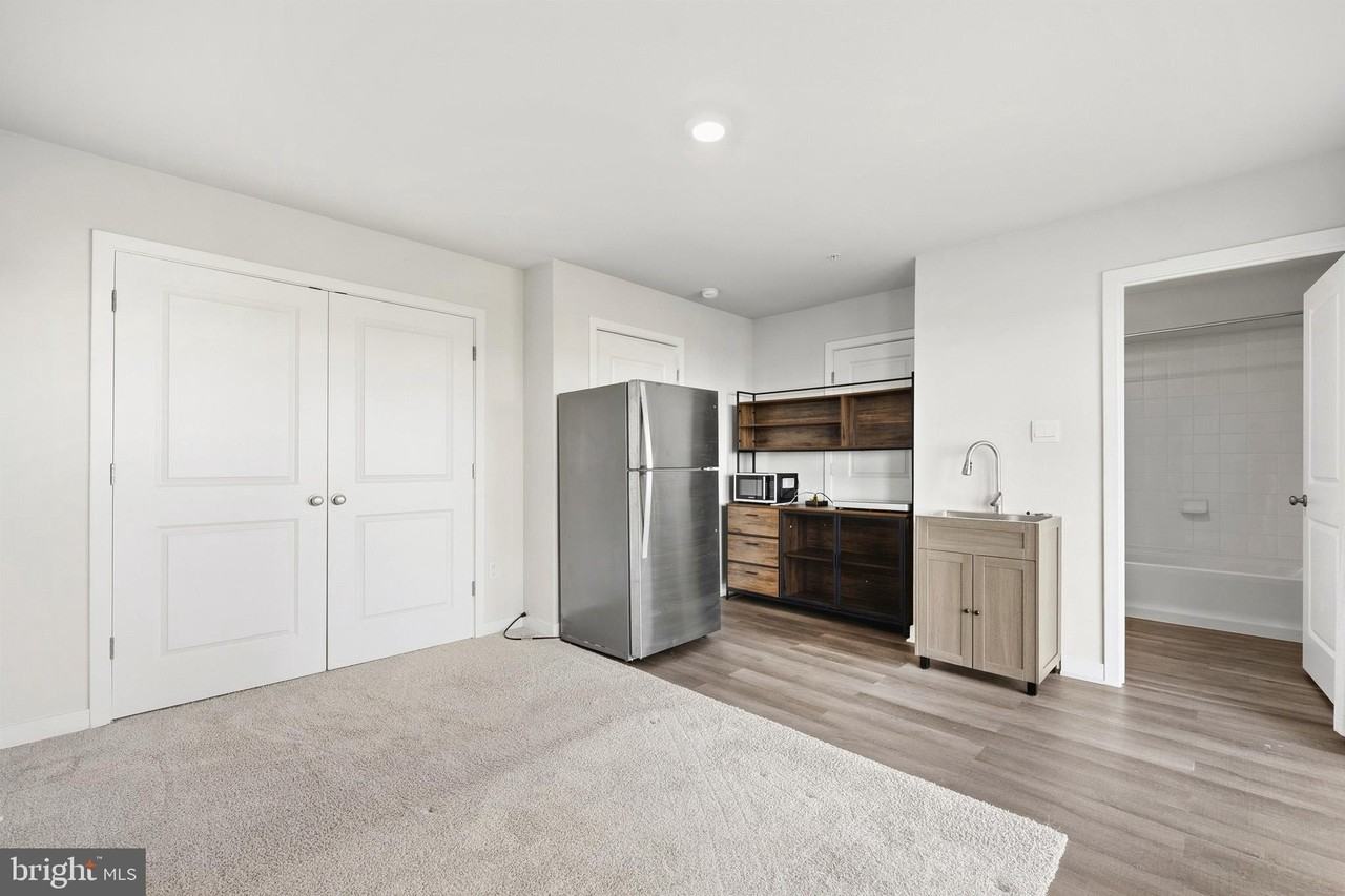 369 Soft Rush Ln - Photo 5 of 32