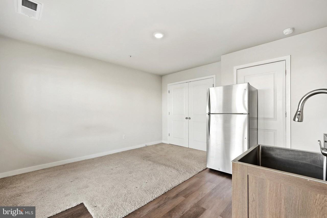 369 Soft Rush Ln - Photo 6 of 32