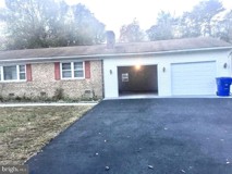 10925 Moore St - Photo 1 of 1