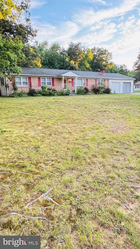 10925 Moore St - Photo 6 of 39