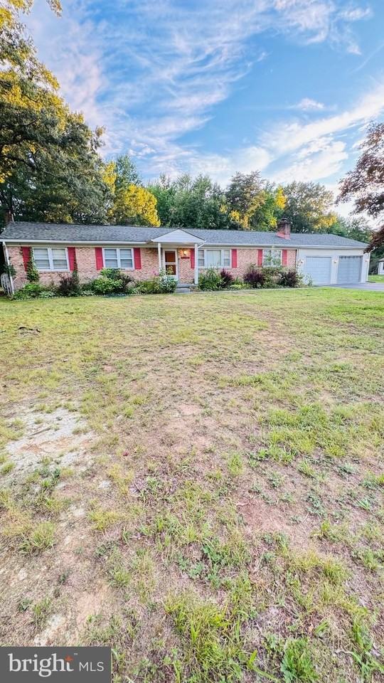 10925 Moore St - Photo 7 of 39