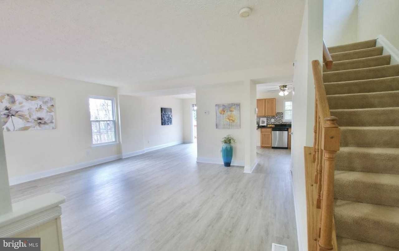 7908 Well Water Way - Photo 3 of 43