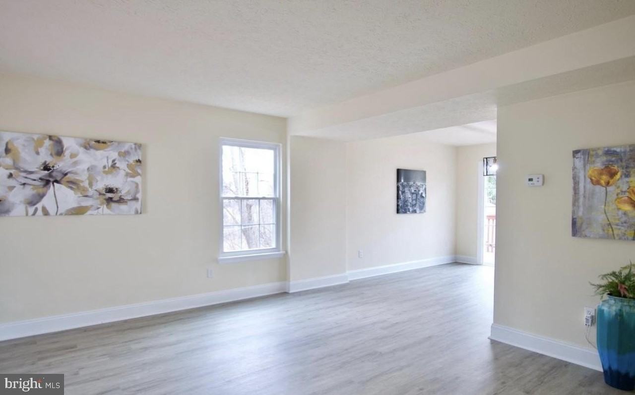 7908 Well Water Way - Photo 6 of 43