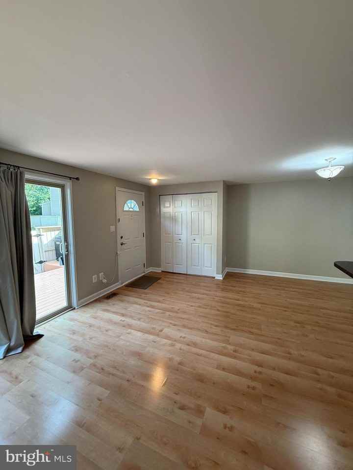 9425 Gentle Cir - Photo 3 of 21