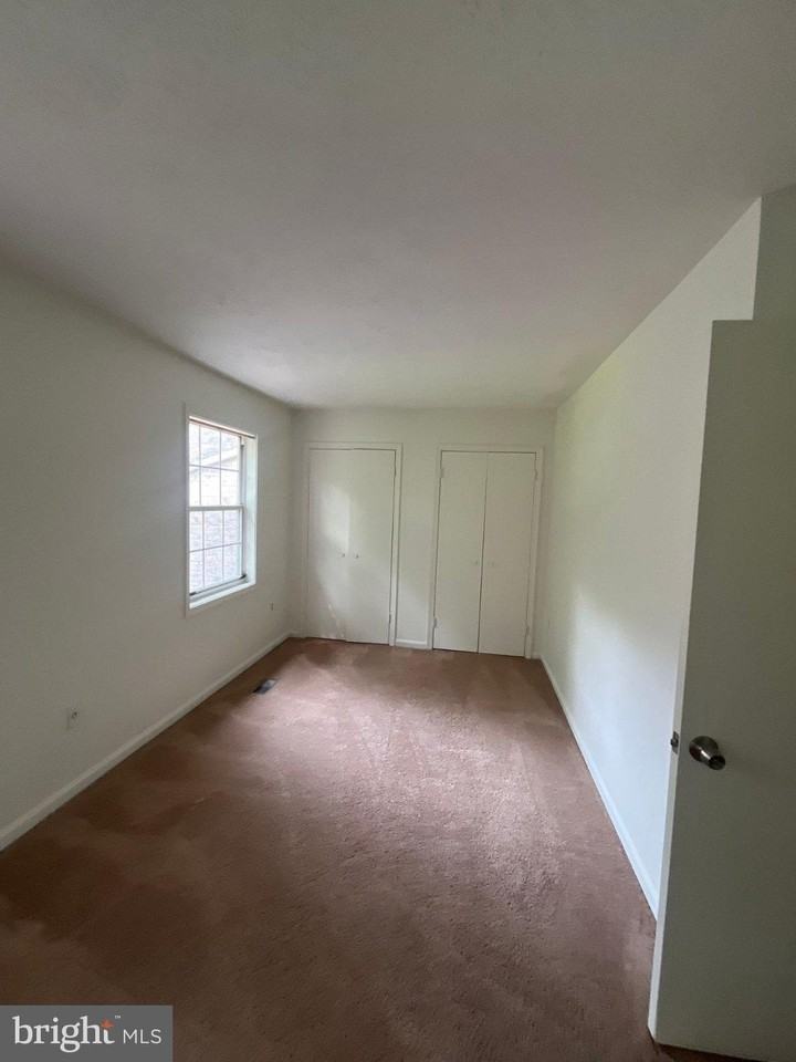 12809 Cheval Ct - Photo 5 of 34
