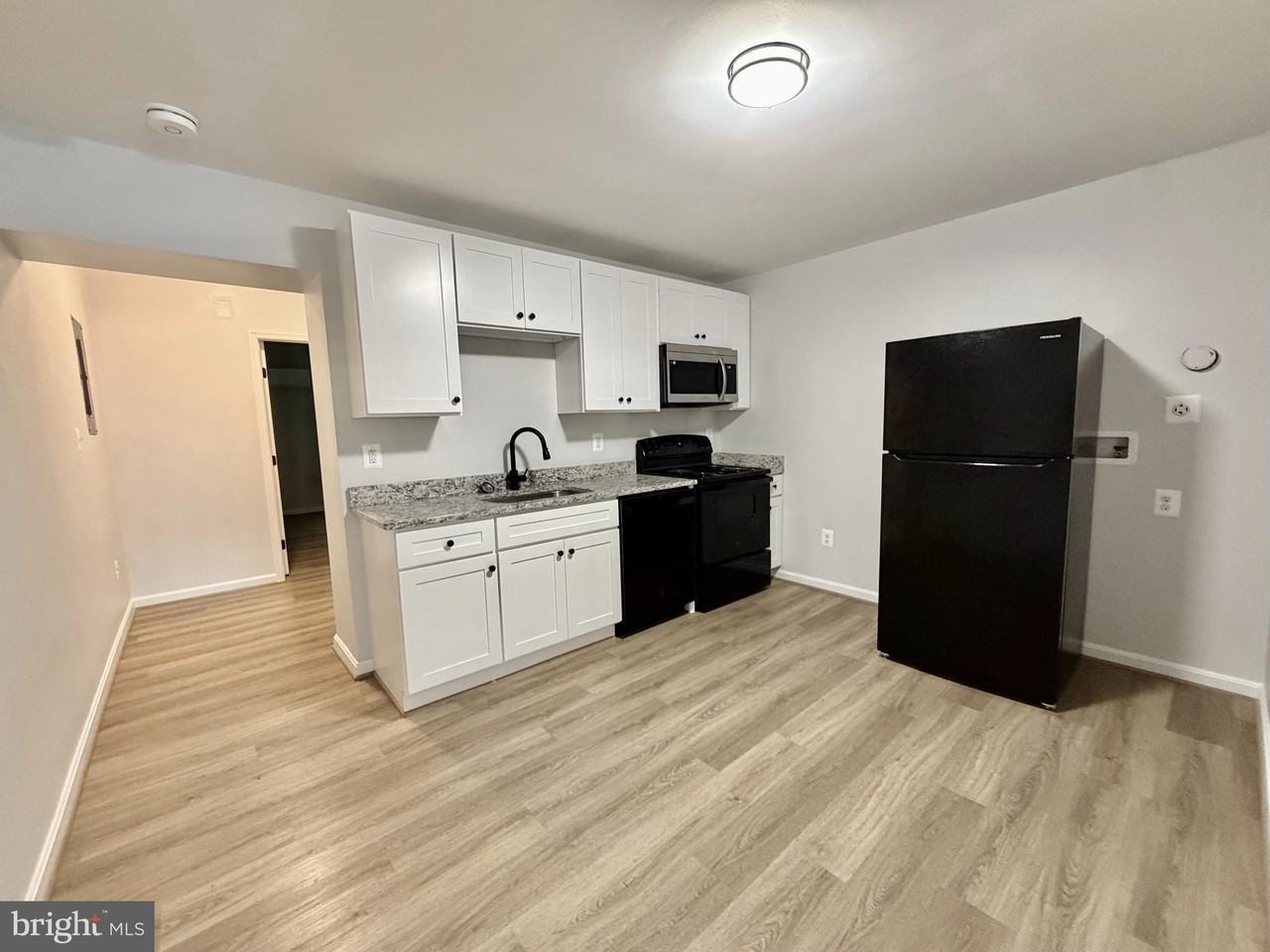 17476 Piney Point Rd #6 - Photo 5 of 10