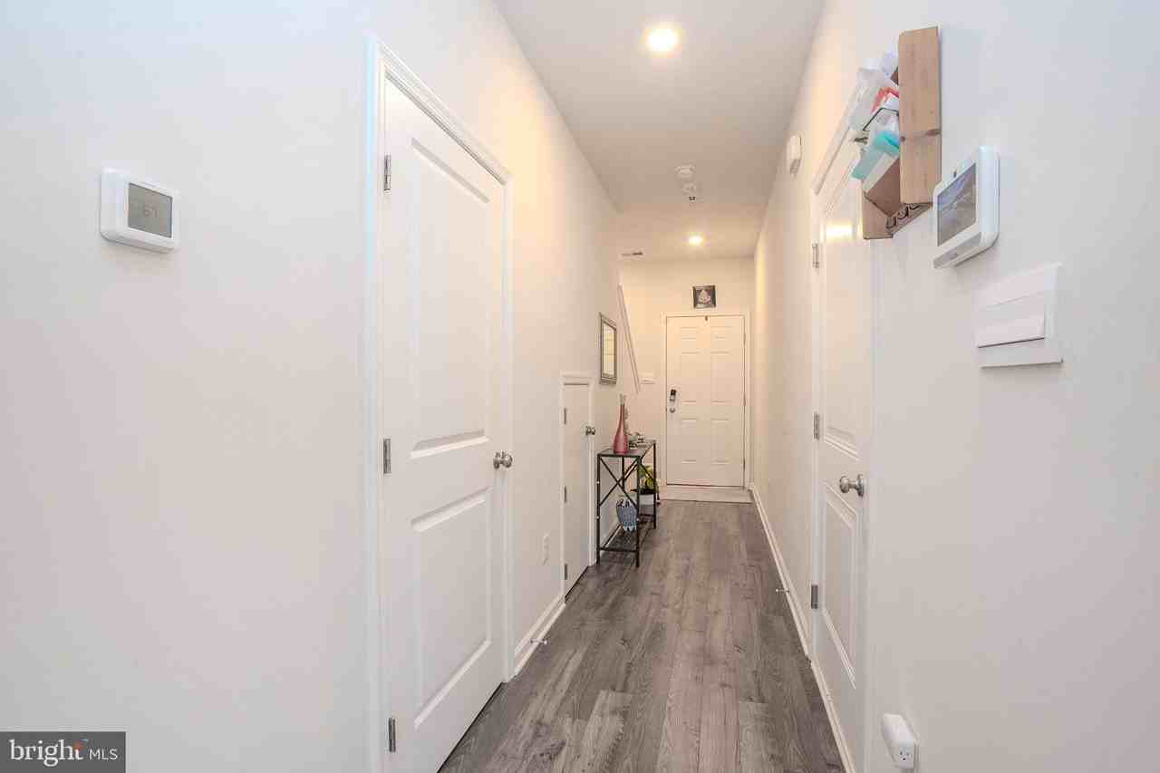 1 Arlotta St - Photo 4 of 31