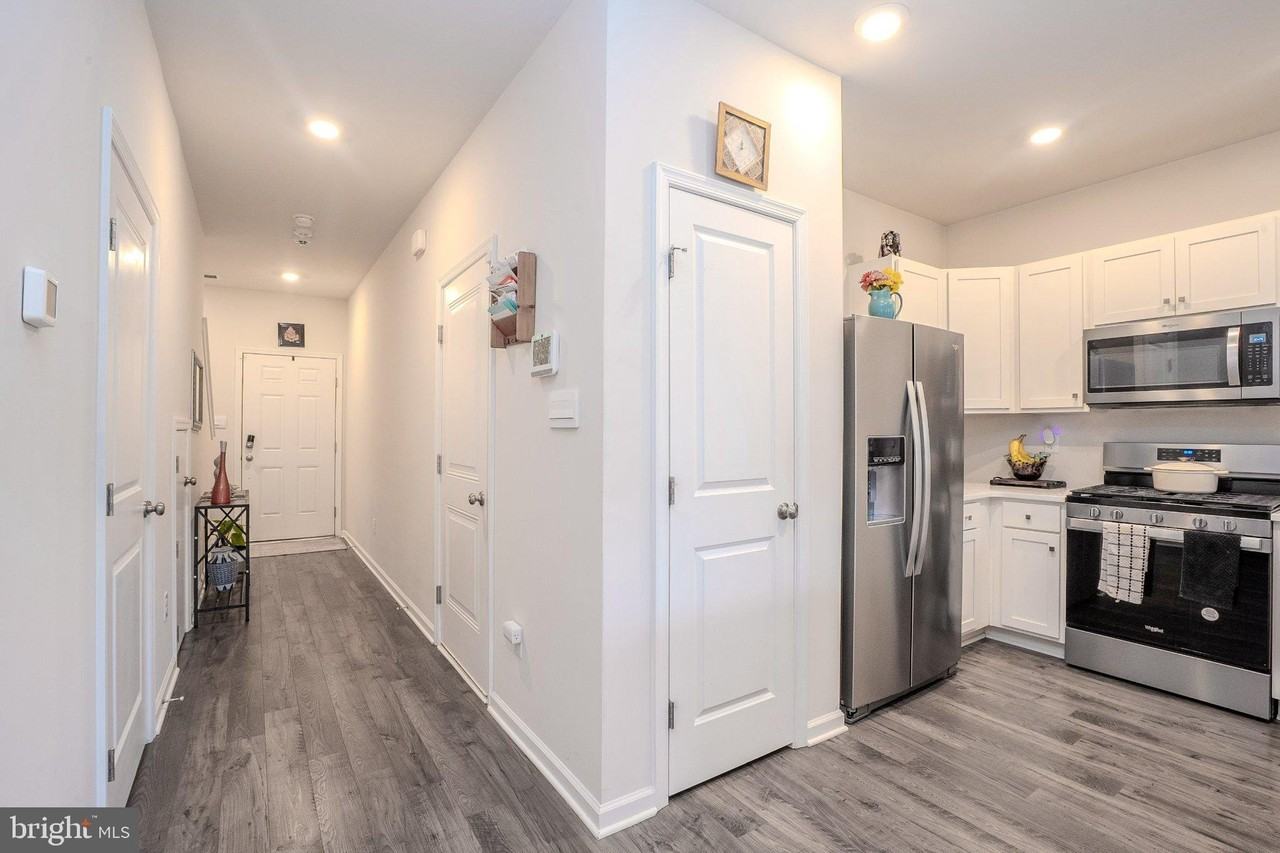 1 Arlotta St - Photo 5 of 31