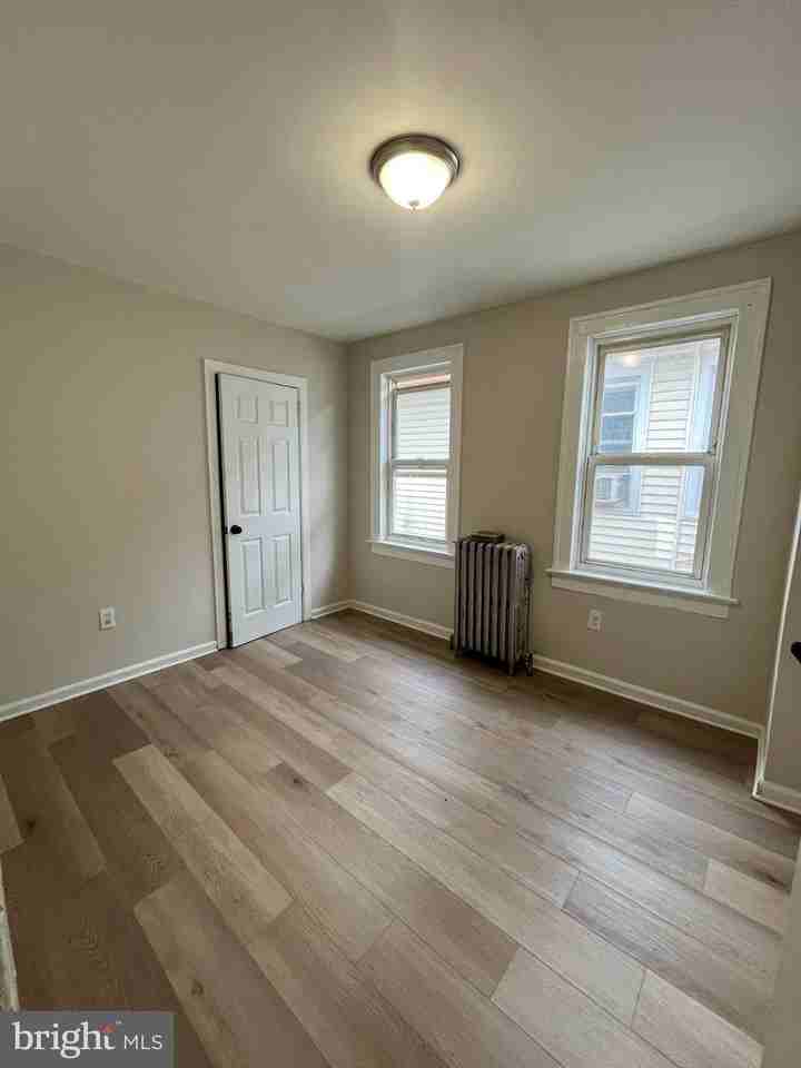 1512 S Broad St - Photo 2 of 12