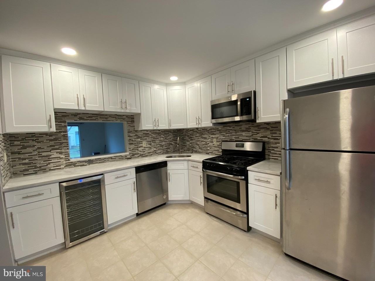 6 Latta Ct - Photo 3 of 22