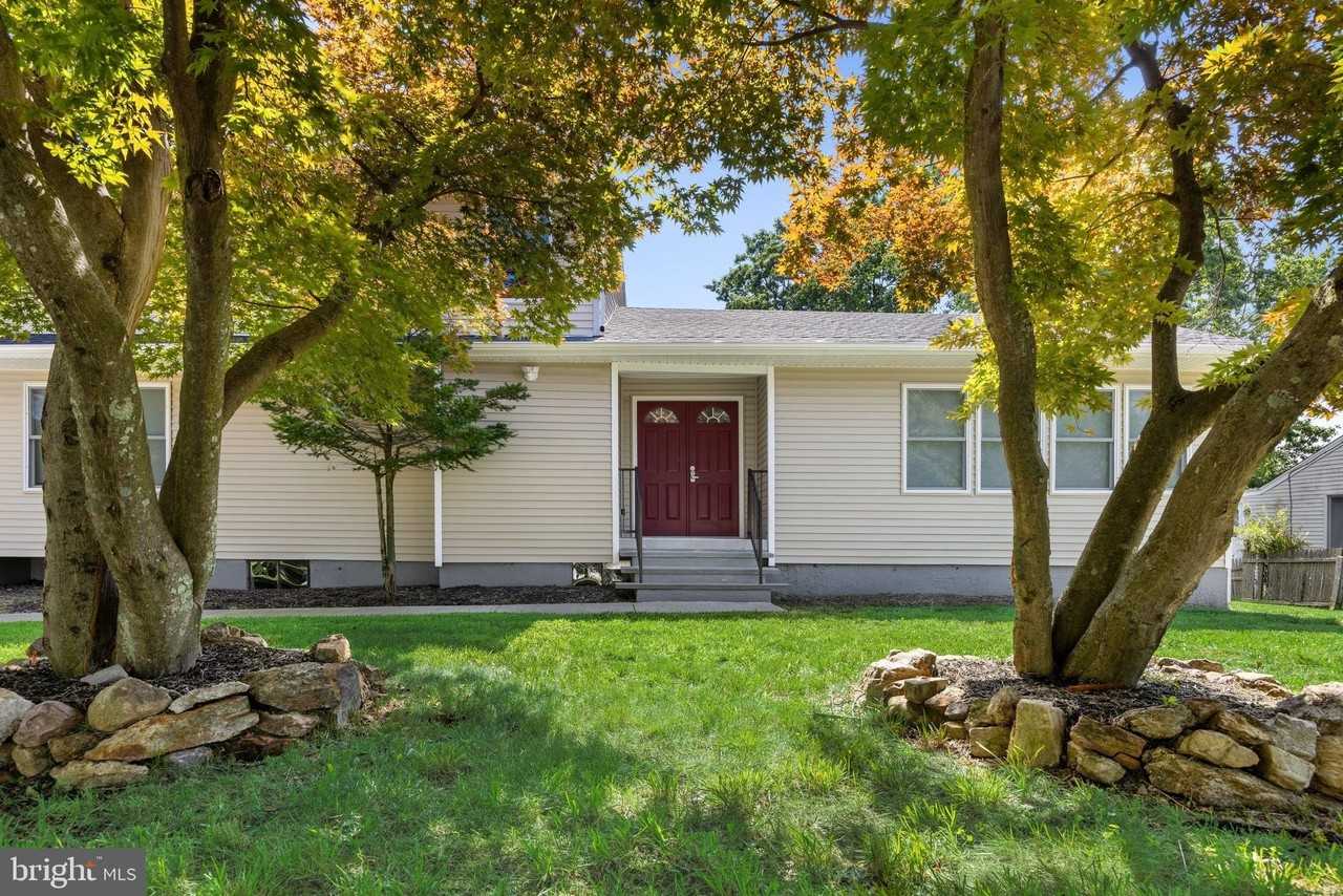 55 Shawnee Ave - Photo 3 of 41
