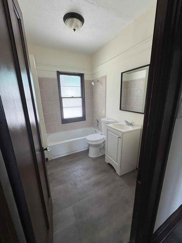 12920 Harvard Ave #2 - Photo 6 of 8