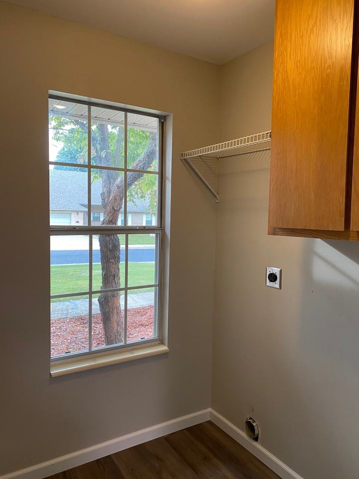 123 Fox Run Pl #A - Photo 5 of 11