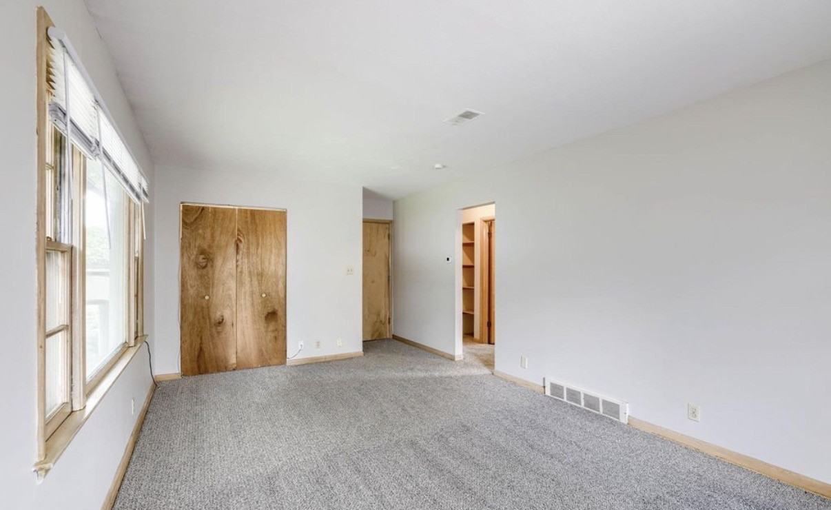 1501 F St #6 - Photo 2 of 16