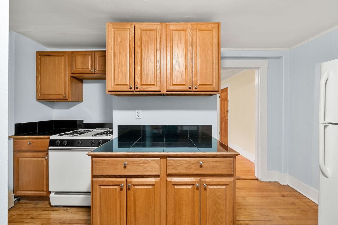 22 Waltham St #B3 - Photo 3 of 8