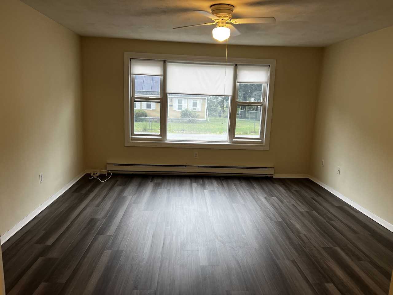 70 Lorchris St #9 - Photo 4 of 7
