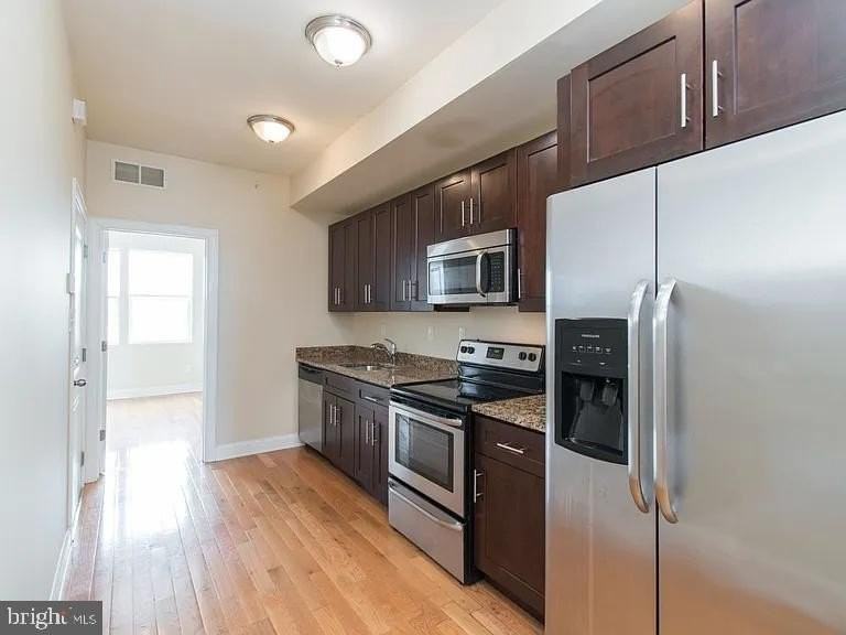 1929 N Gratz St #2 - Photo 5 of 35