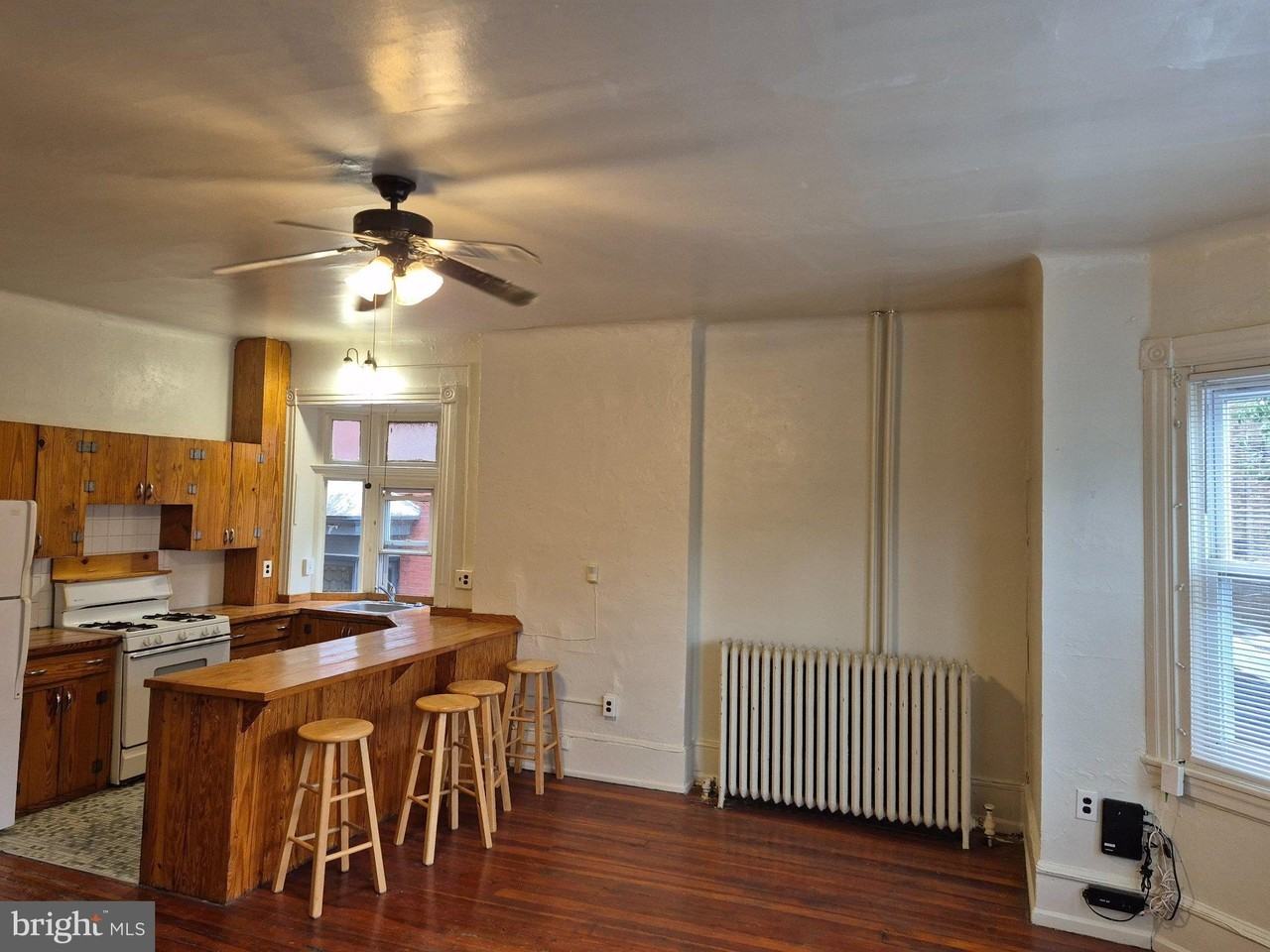 4610 Chester Ave #2 - Photo 3 of 13