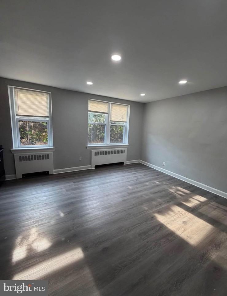 1309 W Rockland St - Photo 4 of 6
