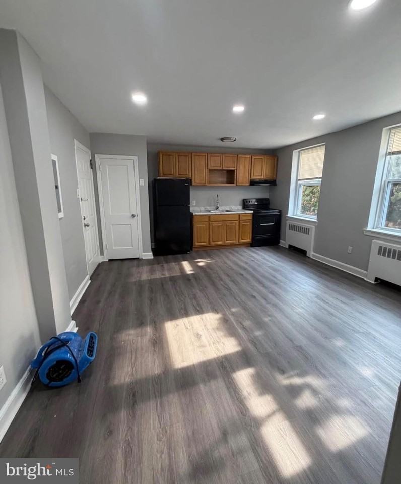 1309 W Rockland St - Photo 6 of 6