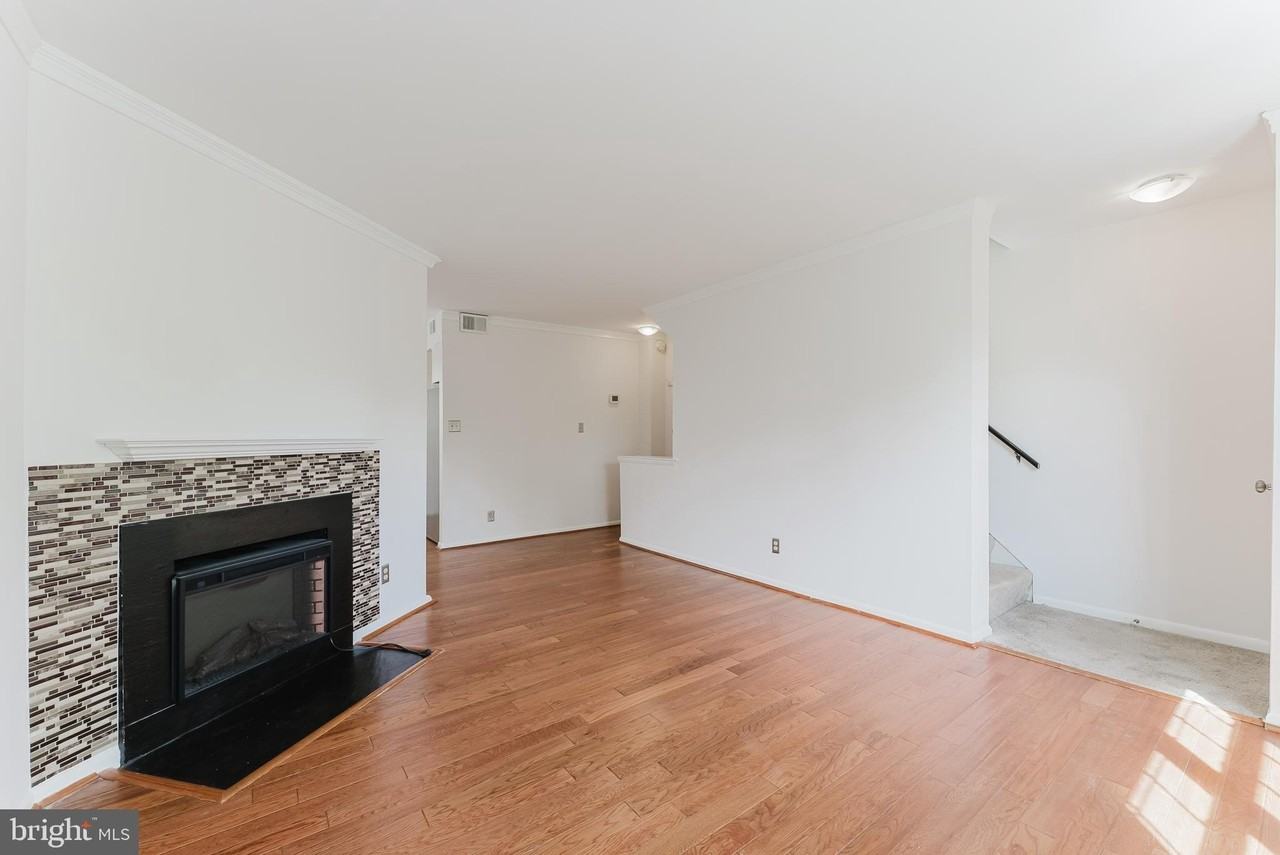 2725 S Walter Reed Dr #B - Photo 5 of 36