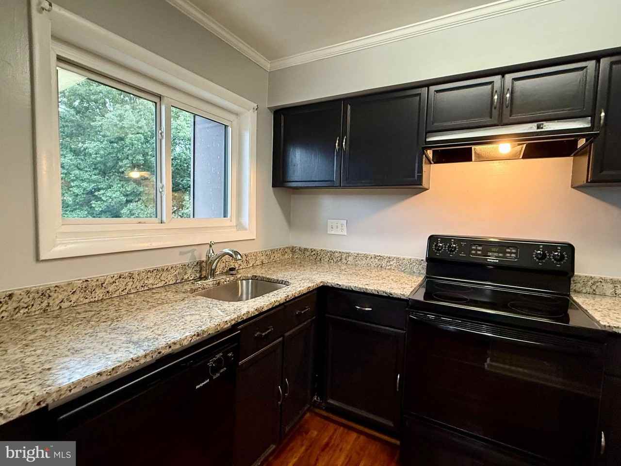 3240 S 28th St #302 - Photo 6 of 14