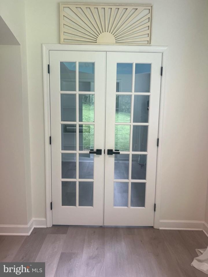 5920 Hunton Wood Dr - Photo 2 of 15