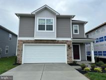 124 Charing Cross Dr - Photo 1 of 1
