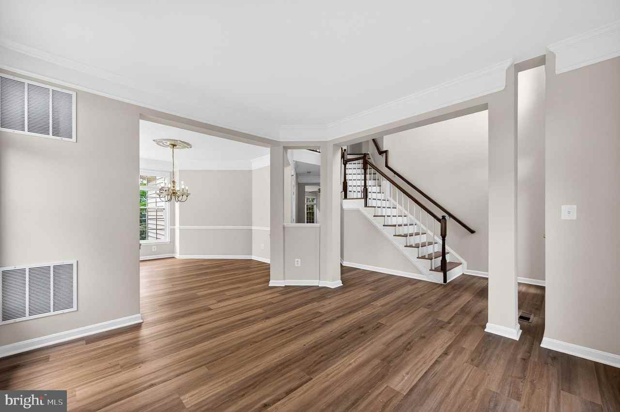 42071 Pepperbush Pl - Photo 5 of 50