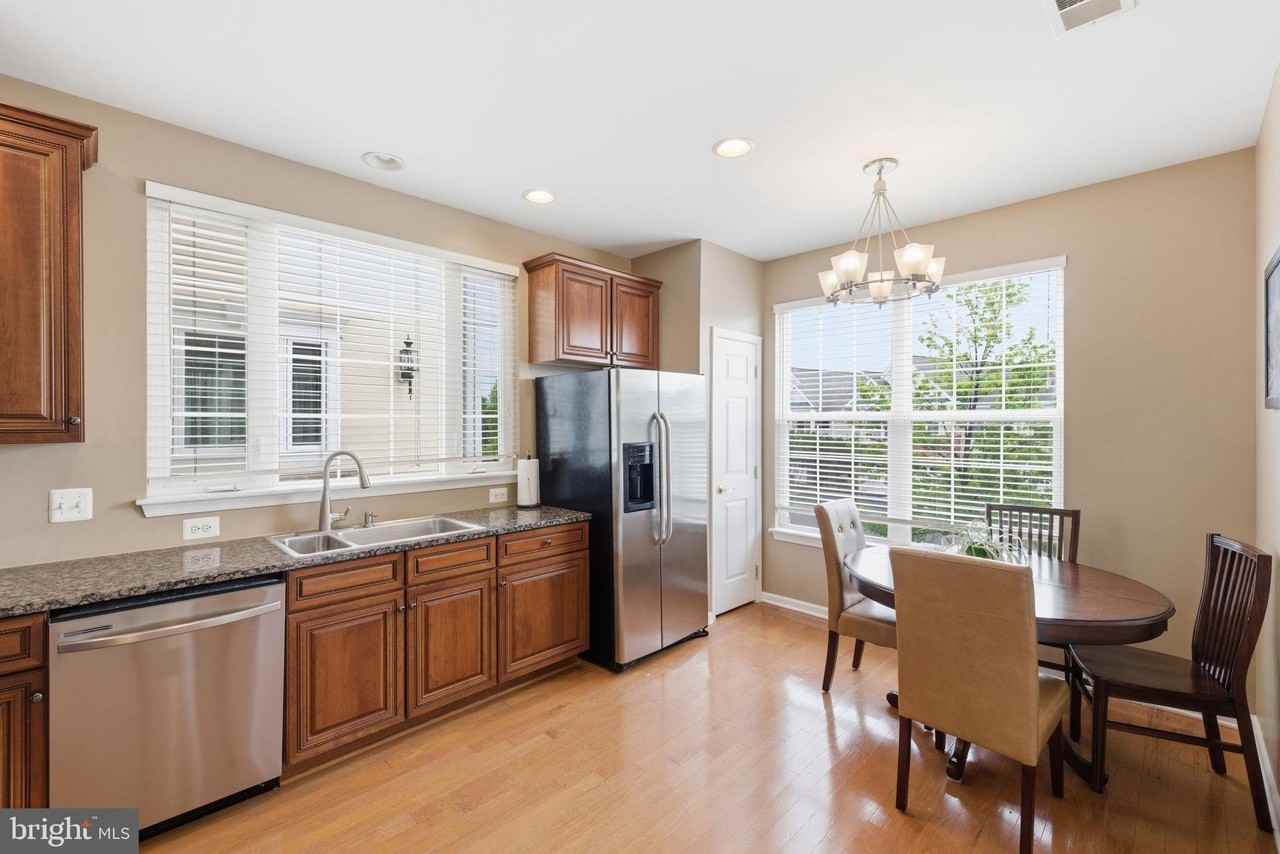 43905 Hickory Corner Ter #105 - Photo 6 of 19