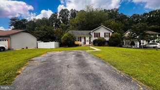 5001 Tarpon Ln - Photo 1 of 1