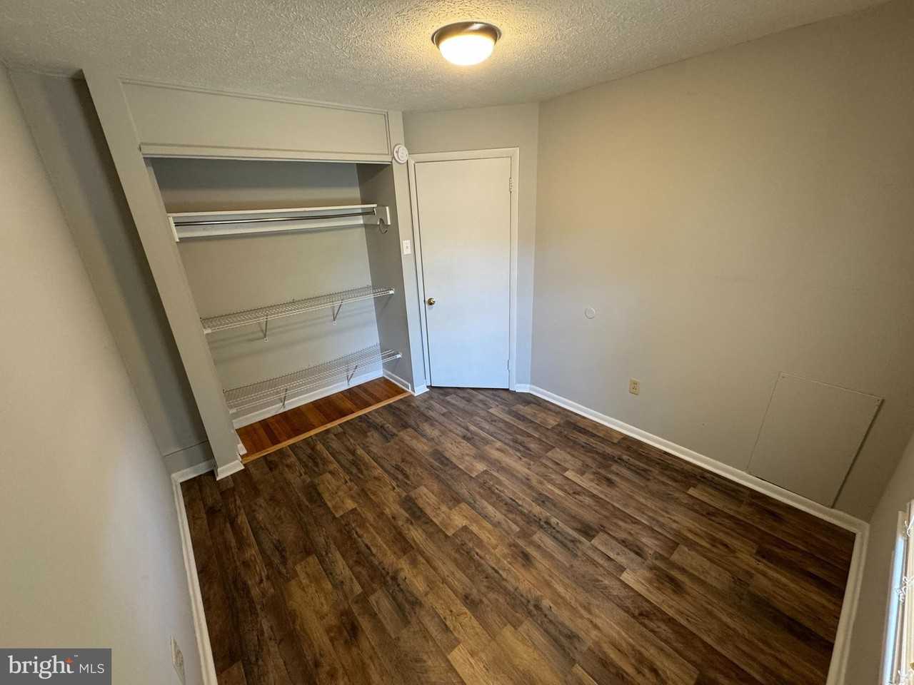 29 W Leicester St - Photo 6 of 9