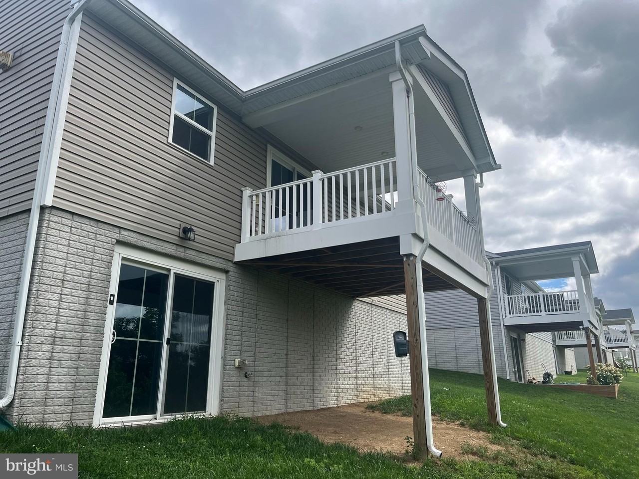 287 Bookers Ct - Photo 4 of 4
